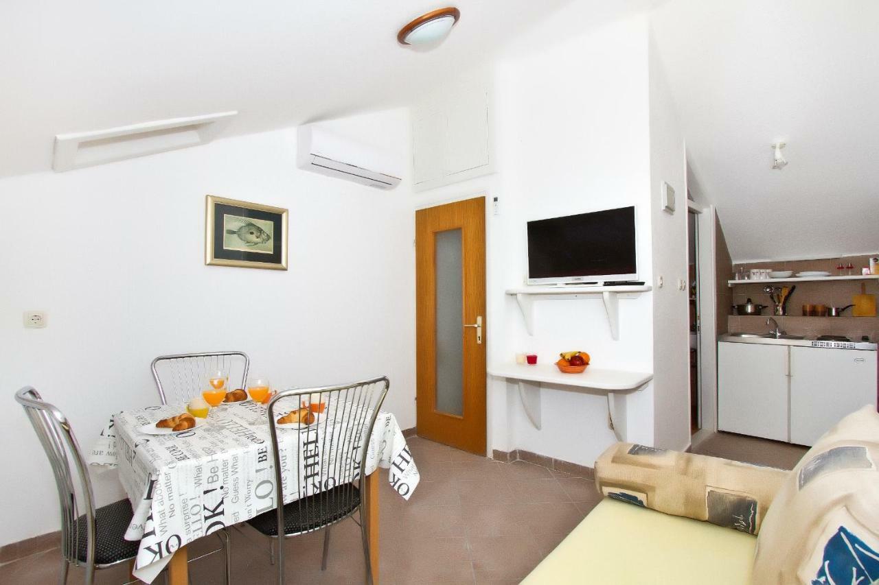 Apartment Center Marija Vodice Extérieur photo